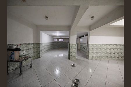 Casa de condomínio à venda com 637m², 3 quartos e 5 vagasQuintal