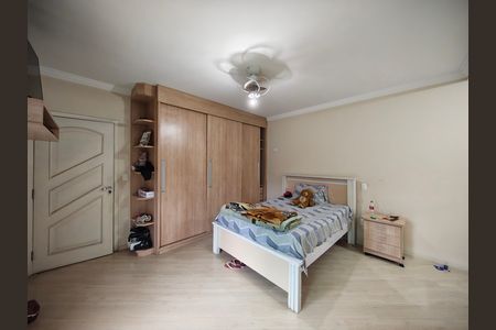 Casa de condomínio à venda com 637m², 3 quartos e 5 vagasSuíte 3