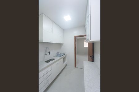 Cozinha de apartamento para alugar com 3 quartos, 80m² em Buritis, Belo Horizonte