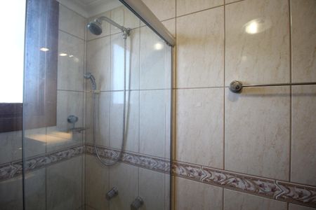 Apartamento à venda com 80m², 3 quartos e 2 vagasBanheiro