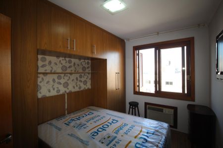 Quarto 2 de apartamento à venda com 3 quartos, 80m² em Jardim São Pedro, Porto Alegre