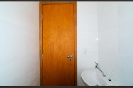 Banheiro de apartamento para alugar com 1 quarto, 25m² em Jardim Oriental, São Paulo
