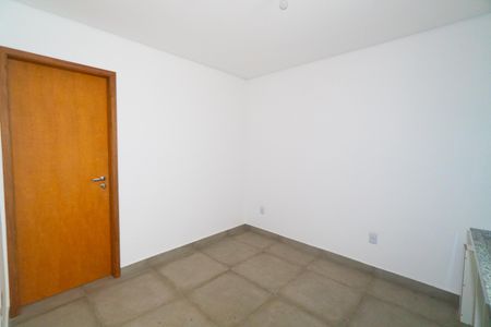 Sala/Cozinha de apartamento para alugar com 1 quarto, 25m² em Jardim Oriental, São Paulo