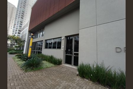 Apartamento à venda com 91m², 2 quartos e 2 vagas Apartamento à venda com 91m², 2 quartos e 2 vagasFachada e portaria