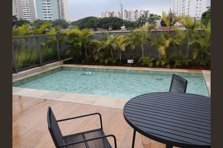 Apartamento à venda com 91m², 2 quartos e 2 vagasÁrea comum - Piscina