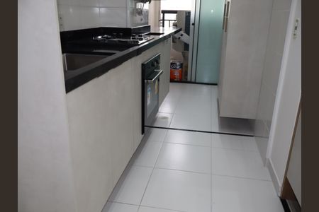 Apartamento à venda com 91m², 2 quartos e 2 vagasCozinha e Área de Serviço