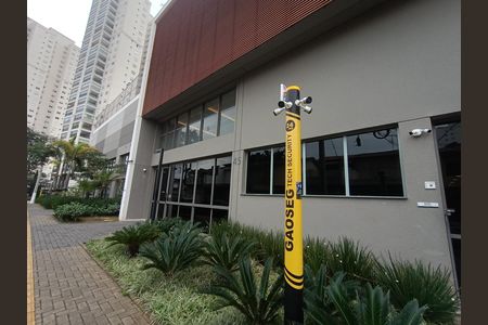 Apartamento à venda com 91m², 2 quartos e 2 vagas Apartamento à venda com 91m², 2 quartos e 2 vagasFachada e portaria