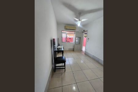 Sala de casa para alugar com 2 quartos, 160m² em Saboó, Santos