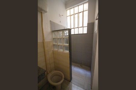 Apartamento para alugar com 70m², 3 quartos e sem vagaBanheiro