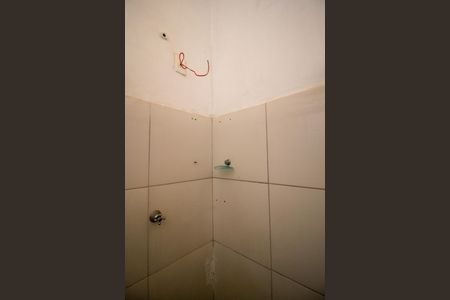 Banheiro de apartamento para alugar com 1 quarto, 70m² em Jardim Simus, Sorocaba