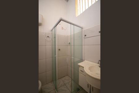 Banheiro de apartamento para alugar com 1 quarto, 70m² em Jardim Simus, Sorocaba