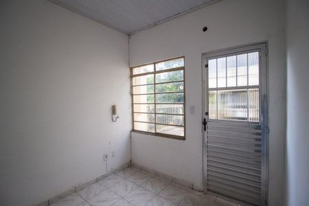Sala de apartamento para alugar com 2 quartos, 70m² em Jardim Simus, Sorocaba