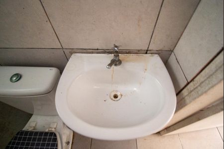 Banheiro de apartamento para alugar com 2 quartos, 70m² em Jardim Simus, Sorocaba