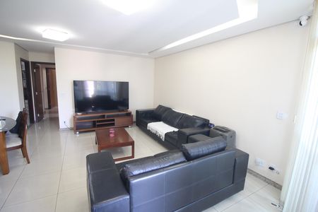 Sala de apartamento à venda com 3 quartos, 100m² em Eldorado, Contagem