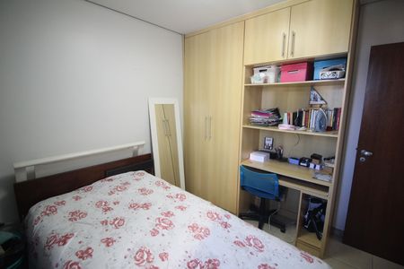 Apartamento para alugar com 100m², 3 quartos e 2 vagasQuarto 3