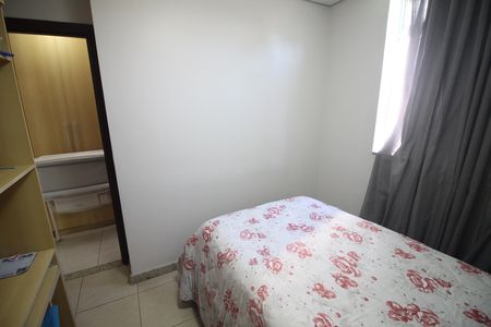 Apartamento para alugar com 100m², 3 quartos e 2 vagasQuarto 3