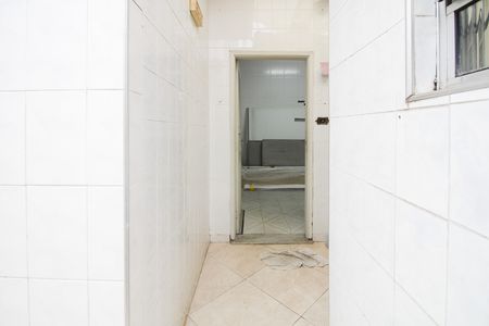 Casa de condomínio à venda com 115m², 2 quartos e 1 vagaQuintal