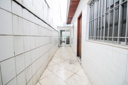 Casa de condomínio à venda com 115m², 2 quartos e 1 vagaQuintal