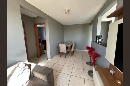 Sala de apartamento para alugar com 2 quartos, 48m² em Pavuna, Nilópolis