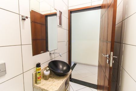 Casa para alugar com 336m², 3 quartos e 2 vagasBanheiro 3