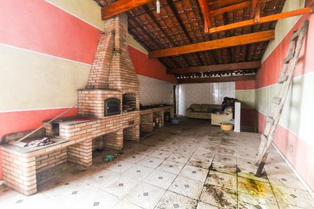 Casa para alugar com 336m², 3 quartos e 2 vagasTerraço