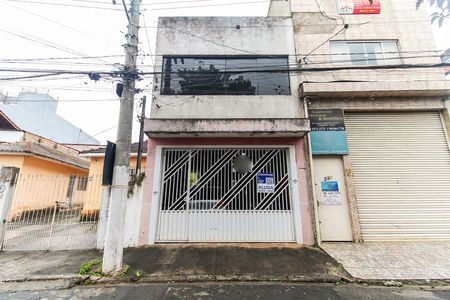 Casa para alugar com 336m², 3 quartos e 2 vagasFachada + Placa