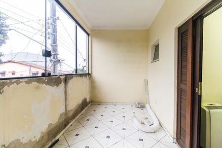 Varanda da Suíte de casa para alugar com 3 quartos, 336m² em Itaim Paulista, São Paulo