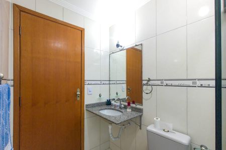 Banheiro da Suíte 2 de apartamento para alugar com 2 quartos, 100m² em Aviação, Praia Grande