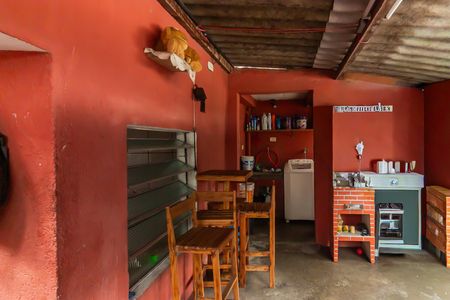 Casa para alugar com 160m², 2 quartos e 1 vagaÁrea de Serviço