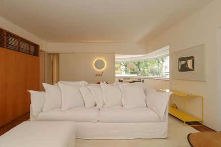 Apartamento para alugar com 110m², 2 quartos e 2 vagasSala