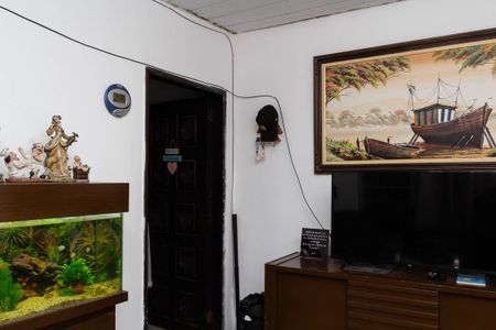 Casa à venda com 3 quartos, 180m² em Cidade São Mateus, São Paulo