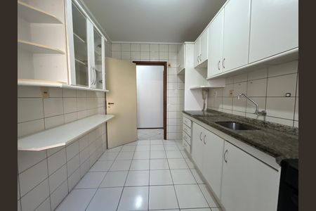 Apartamento para alugar com 105m², 3 quartos e 2 vagasCozinha 