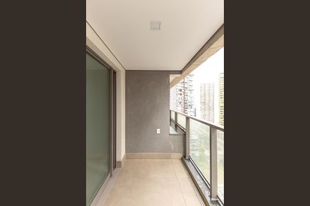 Apartamento à venda com 49m², 1 quarto e 1 vaga Apartamento à venda com 49m², 1 quarto e 1 vagaVaranda