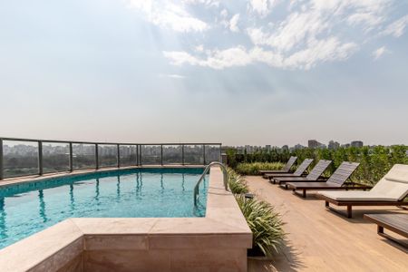 Apartamento à venda com 45m², 1 quarto e 1 vaga Apartamento à venda com 45m², 1 quarto e 1 vagaÁrea comum - Piscina
