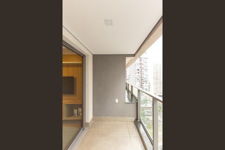 Varanda de apartamento à venda com 1 quarto, 45m² em Indianópolis, São Paulo