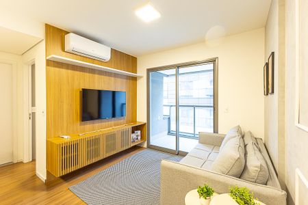 Sala de apartamento à venda com 1 quarto, 45m² em Indianópolis, São Paulo