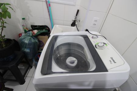 Sala / Cozinha de apartamento para alugar com 2 quartos, 40m² em Vila Brasil, São Paulo
