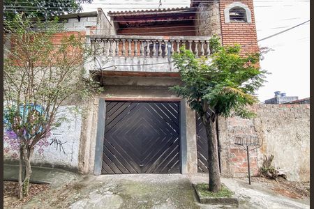 Casa à venda com 70m², 2 quartos e 1 vagaFachada 
