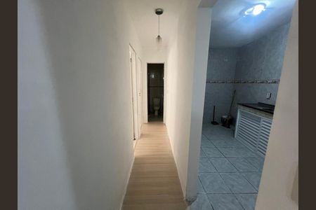 Corredor de apartamento para alugar com 2 quartos, 55m² em Quintino Bocaiúva, Rio de Janeiro