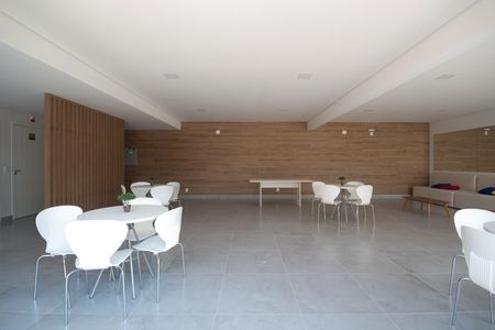 Apartamento à venda com 48m², 2 quartos e 1 vagaÁrea comum - Salão de festas