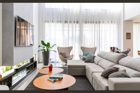 Casa de condomínio à venda com 407m², 4 quartos e 6 vagas Casa de condomínio à venda com 407m², 4 quartos e 6 vagasFoto 01