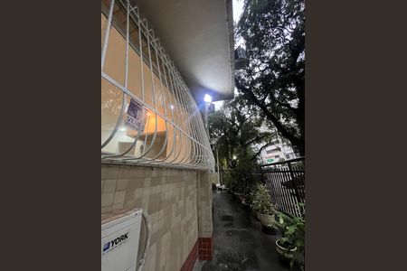 Placa  de apartamento à venda com 1 quarto, 40m² em Copacabana, Rio de Janeiro