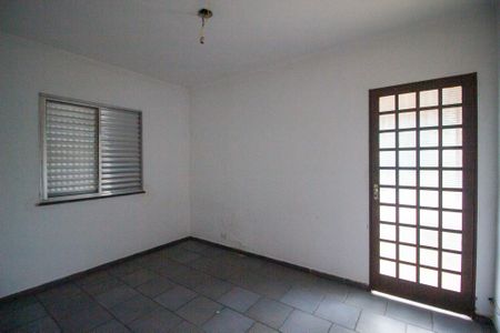 Apartamento para alugar com 85m², 3 quartos e sem vagaQuarto 3