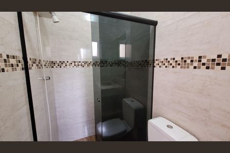 Casa de condomínio para alugar com 280m², 4 quartos e 2 vagasLavabo