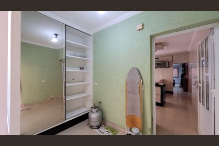 Casa de condomínio para alugar com 280m², 4 quartos e 2 vagasÁrea de Serviço