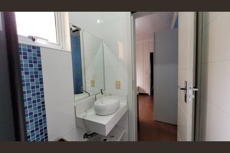 Casa de condomínio para alugar com 280m², 4 quartos e 2 vagasBanheiro Suite 03