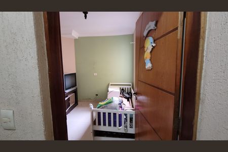 Casa de condomínio para alugar com 280m², 4 quartos e 2 vagasQuarto Serviço