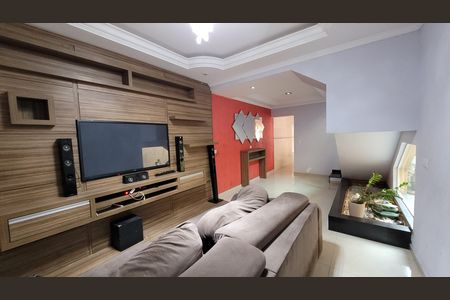 Casa de condomínio para alugar com 280m², 4 quartos e 2 vagasSala
