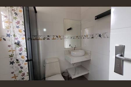 Casa de condomínio para alugar com 280m², 4 quartos e 2 vagasBanheiro Suite 02