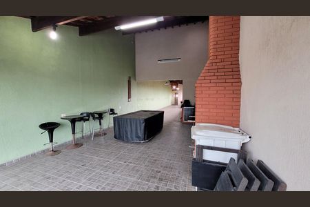 Casa de condomínio para alugar com 280m², 4 quartos e 2 vagasÁrea Goumet e Salão